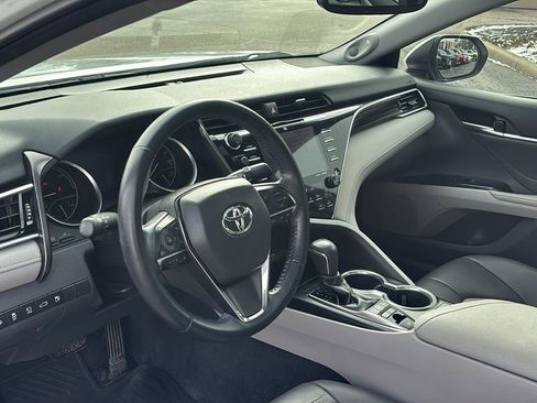Used 2018 Toyota Camry XLE w/ Audio Package image 23