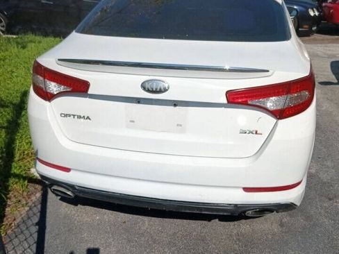 Used 2013 Kia Optima SX w/ Limited Pkg FWD image 5