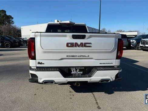 Used 2024 GMC Sierra 1500 Denali image 9