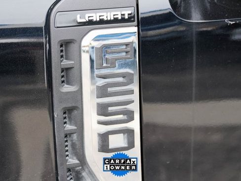 Used 2024 Ford F250 Lariat image 8