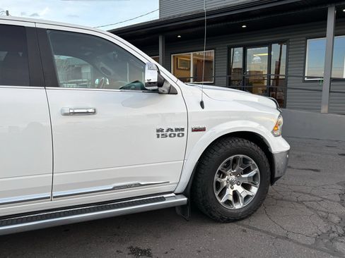 Used 2017 RAM 1500 Limited AWD/4WD image 4