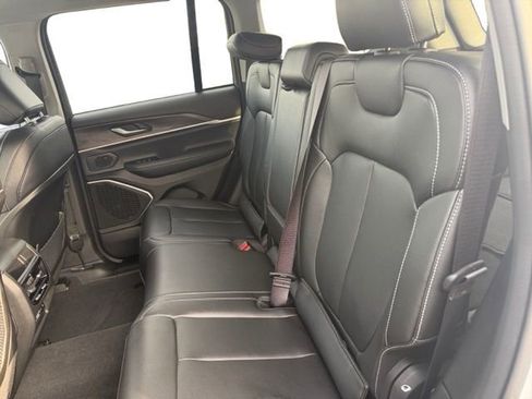 Used 2023 Jeep Grand Cherokee 4WD 4xe image 20