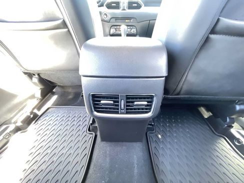 Used 2020 MAZDA CX-5 Touring FWD image 22