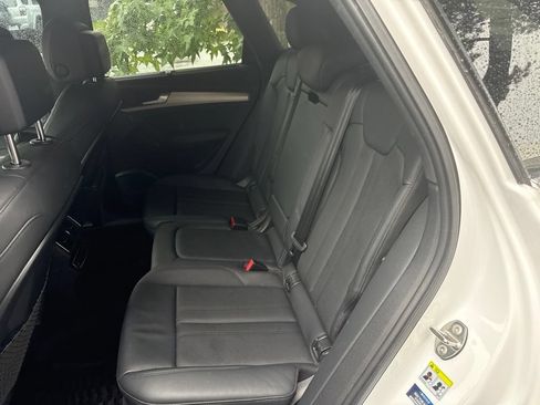Used 2019 Audi SQ5 Prestige w/ Prestige Package AWD/4WD image 11