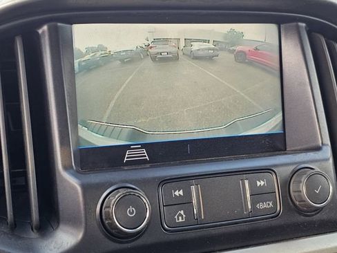 Used 2022 Chevrolet Colorado LT w/ Fleet Safety Package image 8