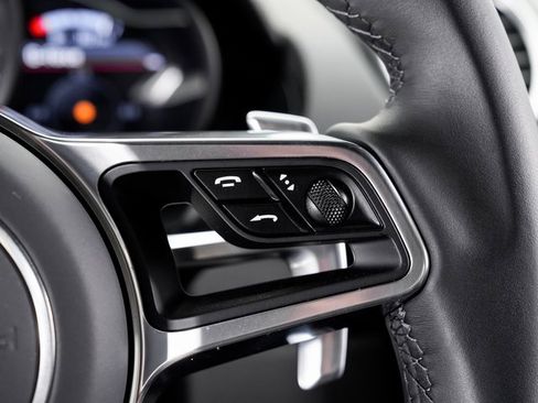 Used 2025 Porsche 718 Cayman image 14