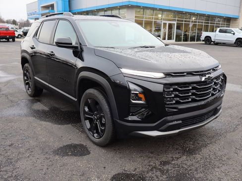 New 2026 Chevrolet Equinox LT w/ Convenience Package II image 3