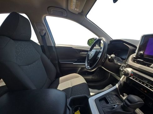 Certified 2025 Toyota RAV4 XLE AWD/4WD image 14