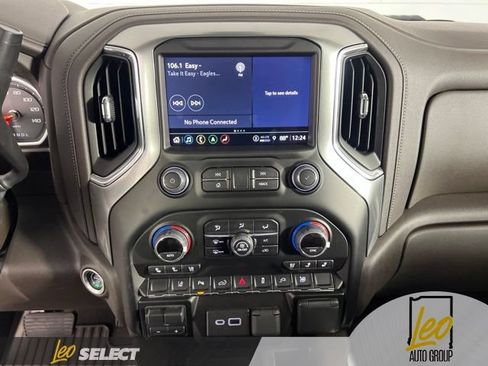 Used 2022 Chevrolet Silverado 2500 LTZ w/ LTZ Premium Package AWD/4WD image 23