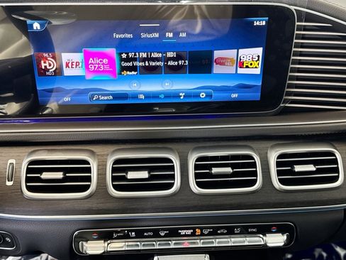 New 2026 Mercedes-Benz GLS 450 4MATIC image 14