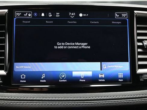 Certified 2022 Chrysler Pacifica Touring-L AWD/4WD image 39