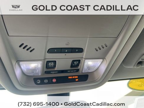 Used 2017 GMC Acadia SLT image 23