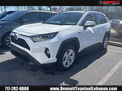 Used 2021 Toyota RAV4 XLE w/ Convenience Package AWD/4WD image 1