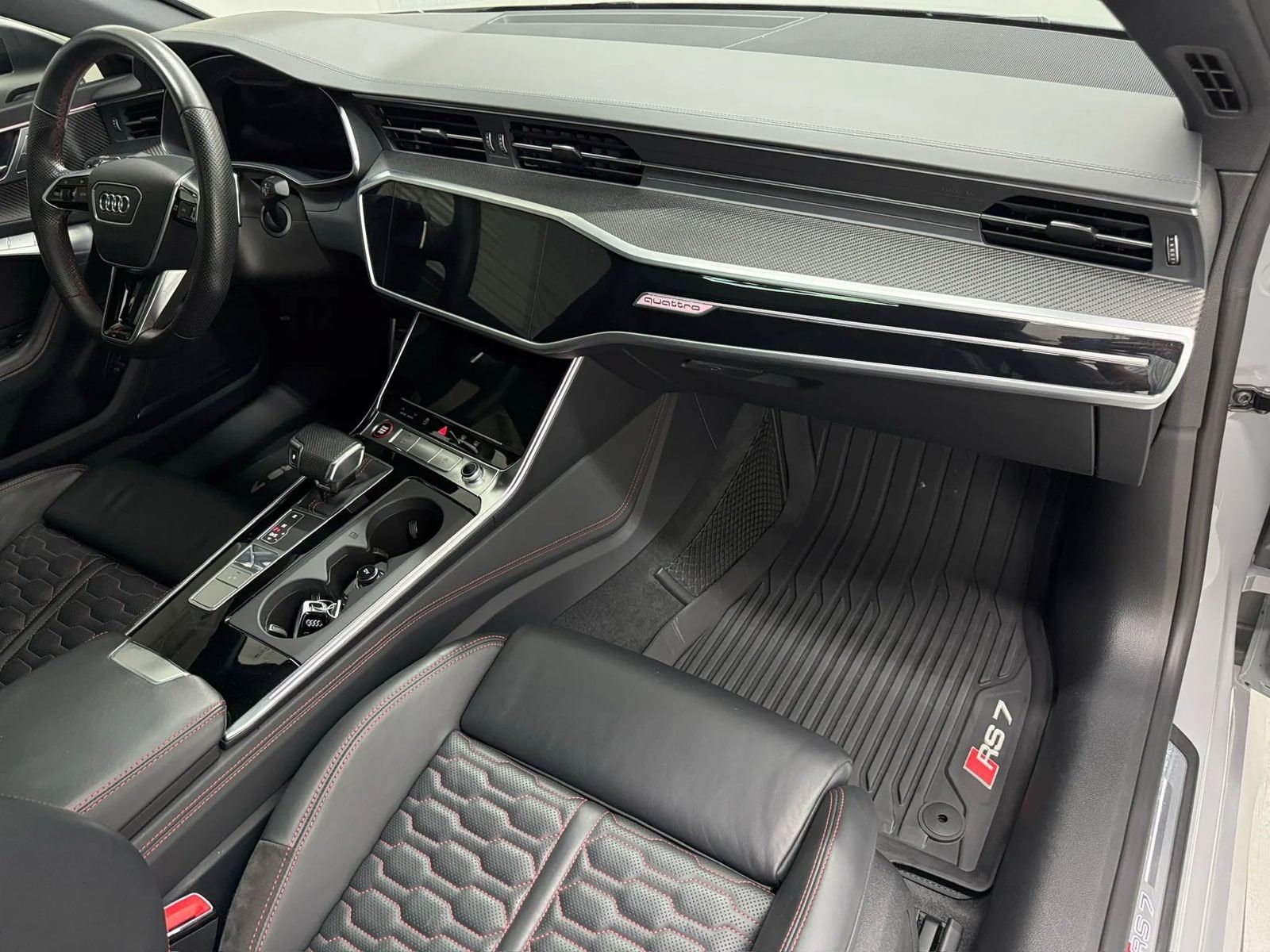 Used 2021 Audi RS 7 Sportback w/ RS 7 Executive Package AWD/4WD image 12