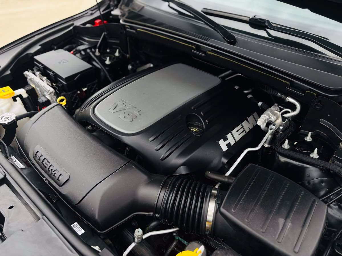 Used 2021 Dodge Durango R/T w/ Technology Group AWD/4WD image 23