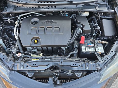 Used 2019 Toyota Corolla LE image 30