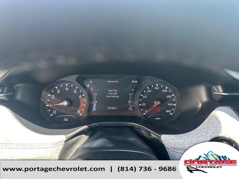 Used 2024 Jeep Compass Latitude w/ Convenience Group AWD/4WD image 17
