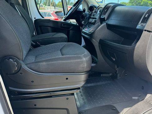 Used 2021 RAM ProMaster 2500 FWD image 14