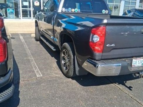 Used 2020 Toyota Tundra SR5 w/ SR5 Upgrade Package image 3