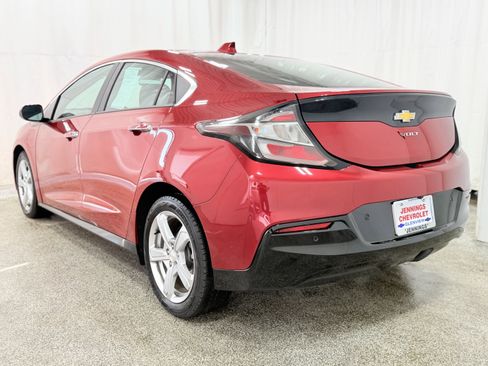 Used 2018 Chevrolet Volt LT w/ LT Driver Confidence Package FWD image 6