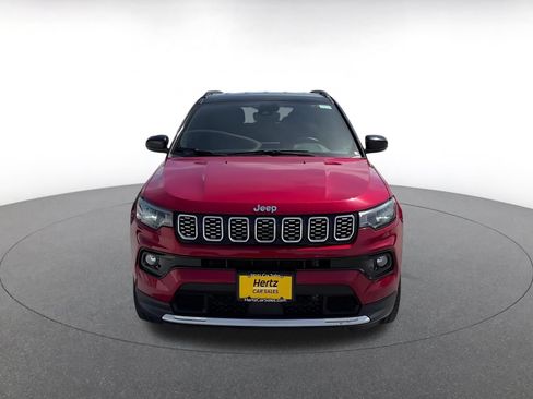 Used 2025 Jeep Compass Limited AWD/4WD image 4