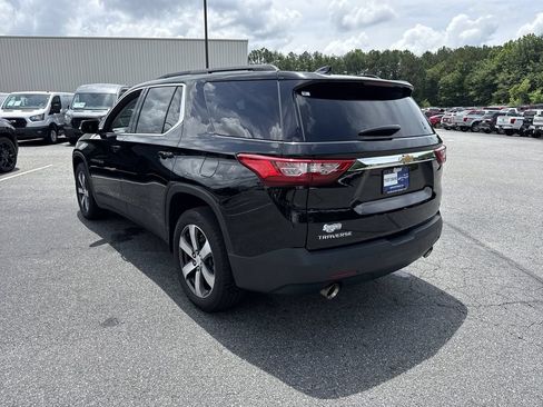 Used 2021 Chevrolet Traverse LT w/ LT Premium Package FWD image 5