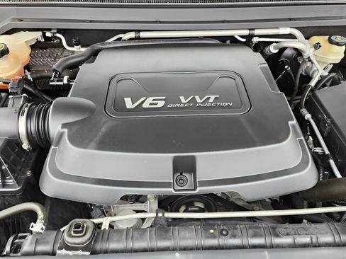 Used 2016 GMC Canyon SLE image 27