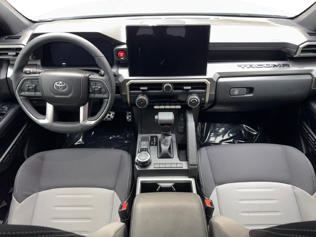 Used 2025 Toyota Tacoma TRD Sport AWD/4WD image 52