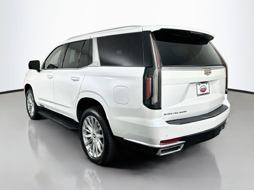 Used 2023 Cadillac Escalade Premium Luxury RWD image 7