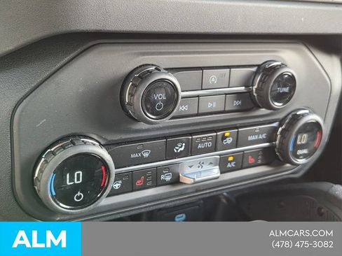 Used 2025 Ford Bronco Badlands AWD/4WD image 19