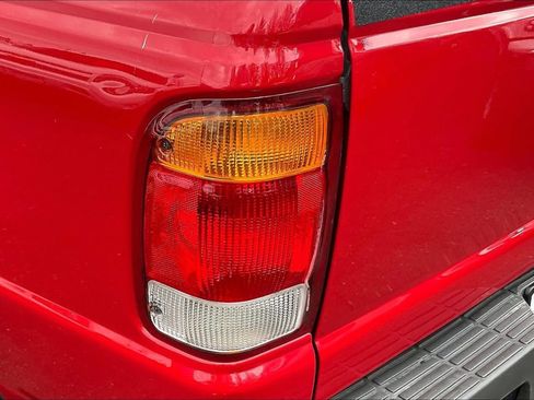Used 1999 Ford Ranger XL RWD image 21