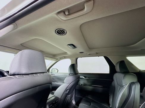 Used 2023 Hyundai Palisade Limited image 13