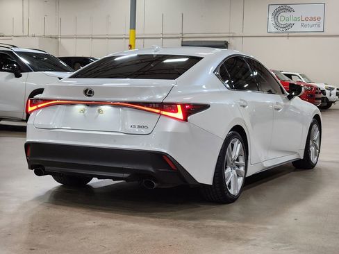 Used 2023 Lexus IS 300 w/ Comfort Package image 9