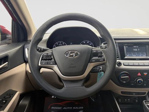 Used 2019 Hyundai Accent SE w/ Cargo Package FWD image 26