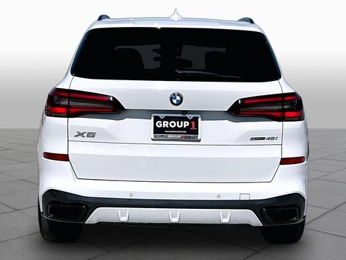 Used 2022 BMW X5 sDrive40i w/ M Sport Package RWD image 4