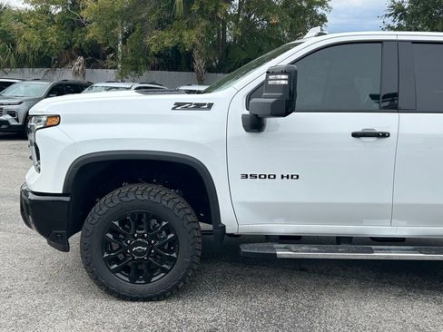 New 2026 Chevrolet Silverado 3500 LTZ w/ LTZ Plus Package AWD/4WD image 10