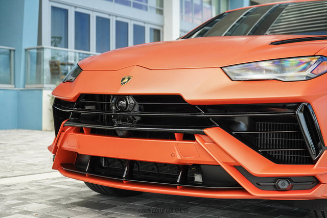 Used 2024 Lamborghini Urus S AWD/4WD image 61