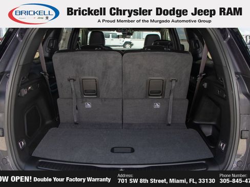 New 2026 Jeep Grand Cherokee L Limited AWD/4WD image 8