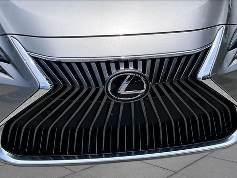 Used 2021 Lexus ES 350 w/ Premium Package FWD image 30