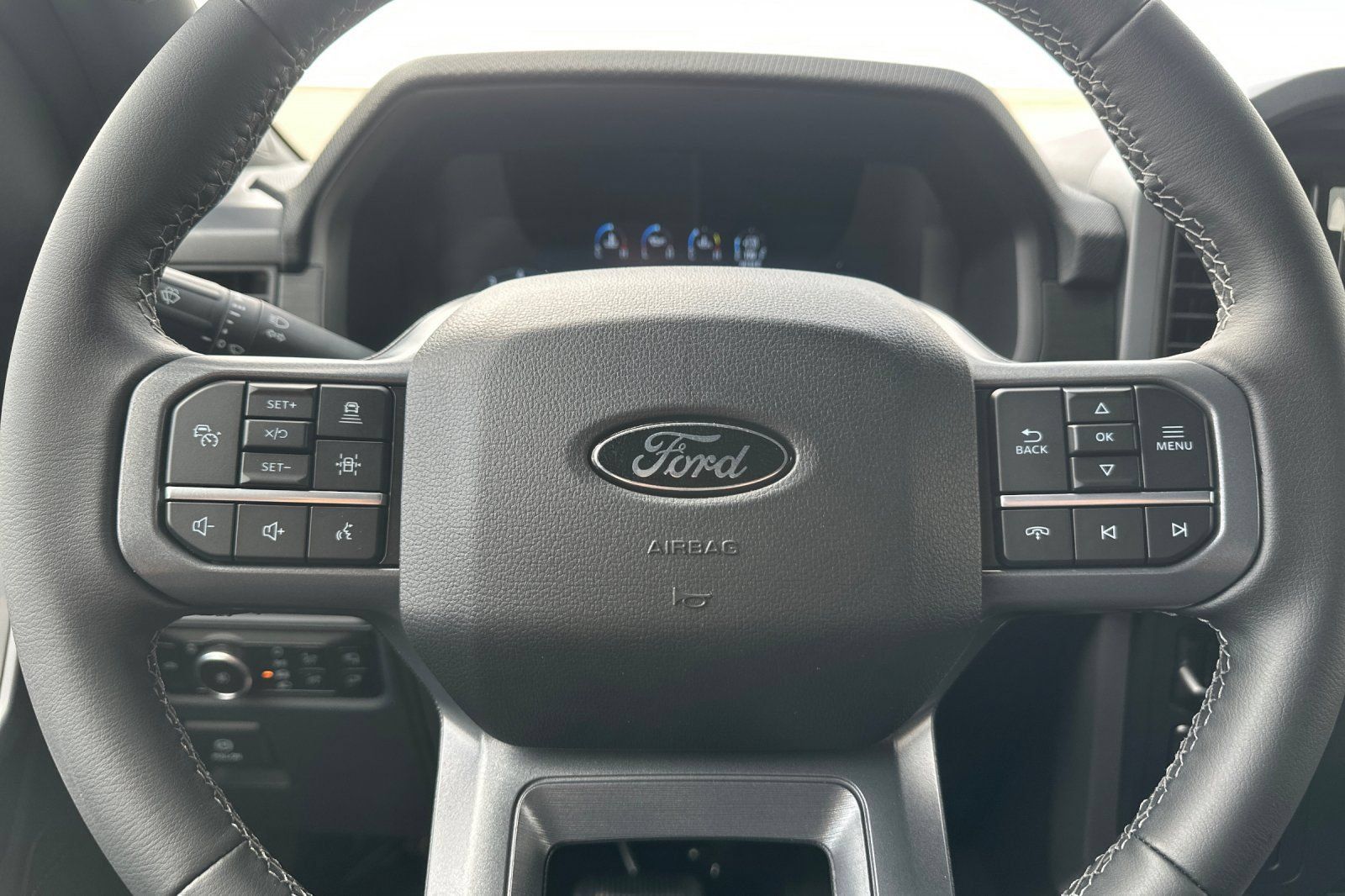 New 2026 Ford F150 XLT w/ Equipment Group 302A MID AWD/4WD image 23