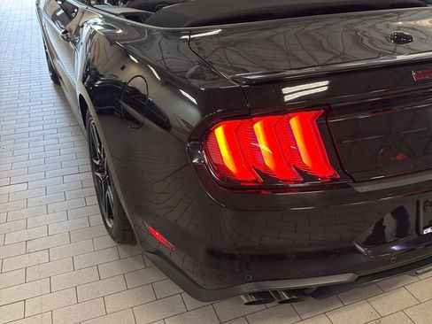 Used 2020 Ford Mustang GT Premium image 14