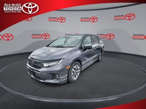 Used 2025 Honda Odyssey EX-L image 4