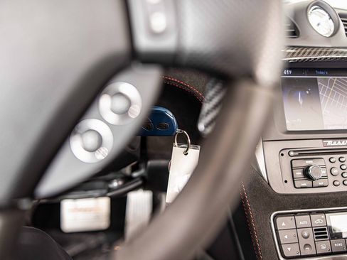 Used 2017 Maserati GranTurismo Sport image 26