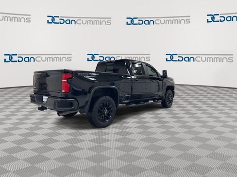 Used 2025 Chevrolet Silverado 2500 LT w/ Trail Boss Package AWD/4WD image 8