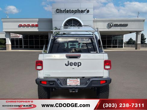 Used 2021 Jeep Gladiator Sport AWD/4WD image 4
