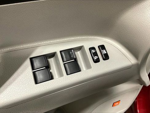 Used 2010 Toyota Highlander Limited image 41