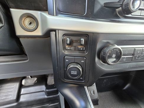 Used 2022 Ford F150 XL w/ Trailer Tow Package image 13