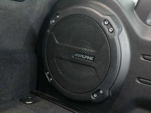 Used 2023 Jeep Wrangler Unlimited w/ 8.4" Radio Group image 26