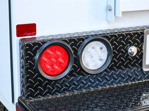 New 2026 Ford F250 XL w/ XL Chrome Package image 10