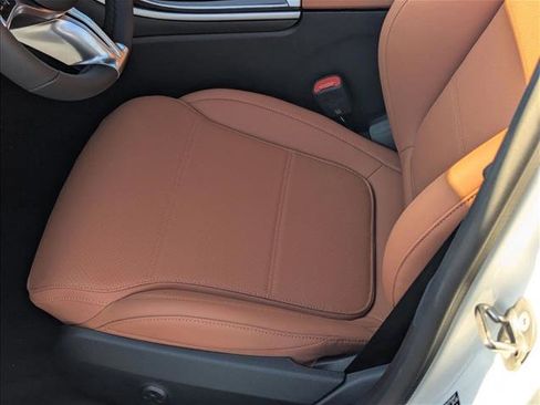 New 2026 Mercedes-Benz C 300 4MATIC Sedan image 4